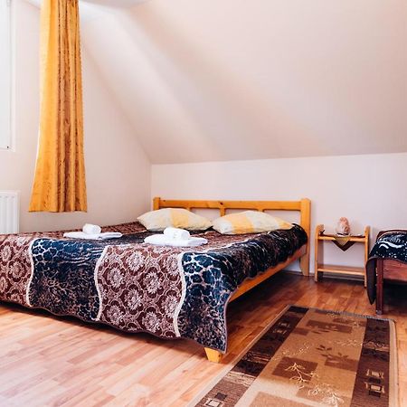 Hotel Iris Panzio Praid Exteriér fotografie