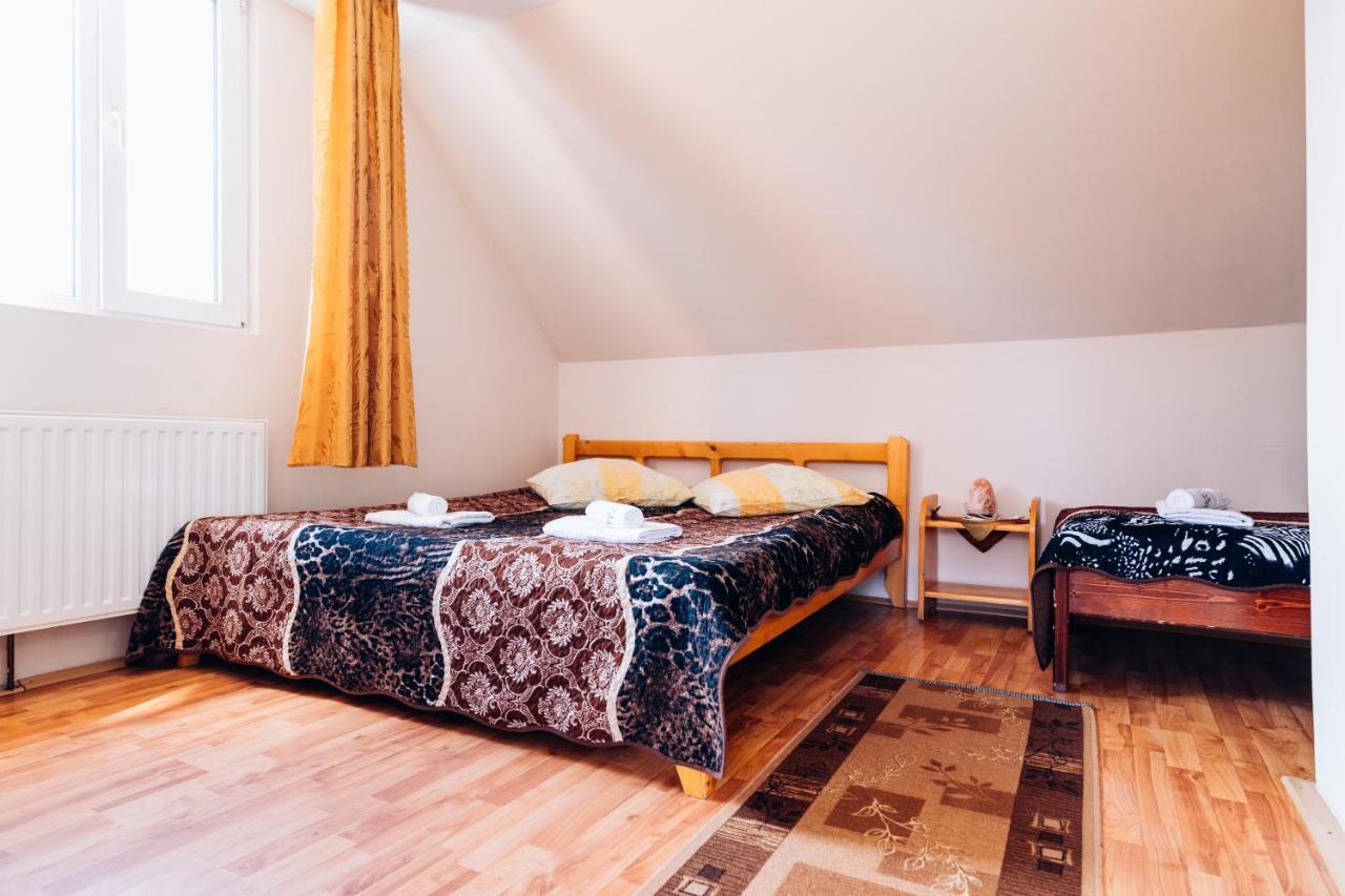 Hotel Iris Panzio Praid Exteriér fotografie