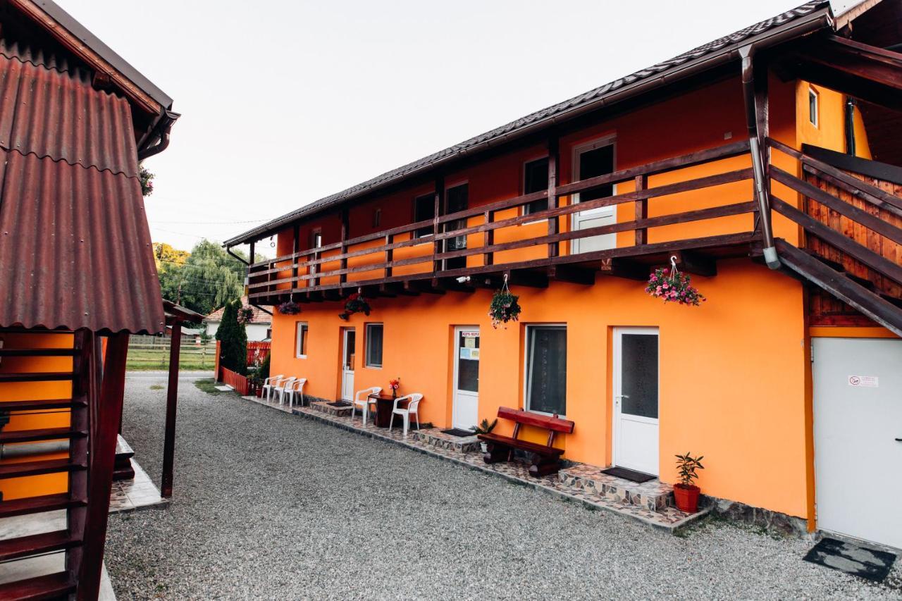 Hotel Iris Panzio Praid Exteriér fotografie